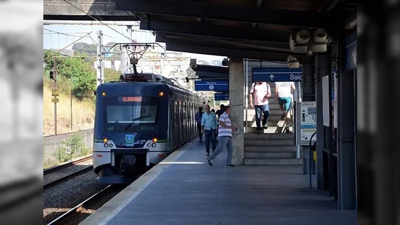 Apesar do anúncio de greve, metrô circula em Belo Horizonte