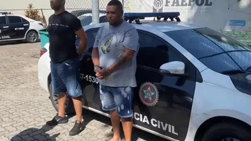 Dois integrantes da maior milícia do Rio são presos em flagrante