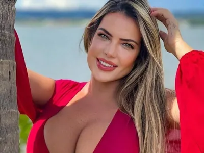 Denise Rocha diz faturar R$ 100 mil no OnlyFans para defender infiéis na Justiça