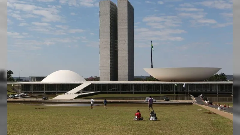 Apresentação da nova regra fiscal ao Congresso fica para depois da Páscoa