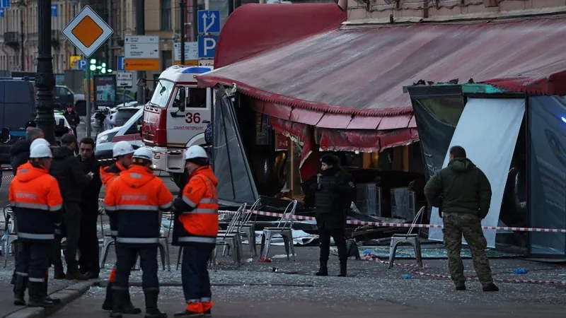 Explosão em cafeteria mata blogueiro pró-Rússia em São Petersburgo