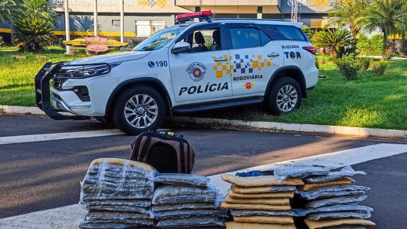 Um homem foi preso por tráfico de drogas