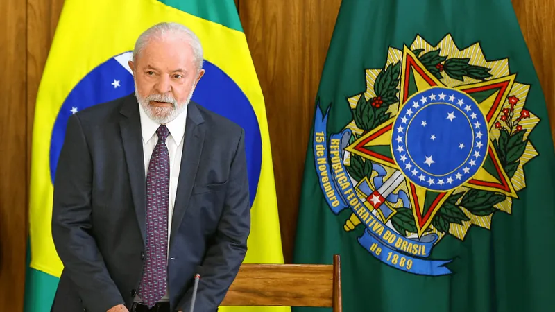 Plano Safra 2023/2024 será anunciado em maio, diz Lula