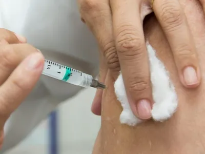 Vacinação da gripe pelo SUS já começou: saiba quem pode tomar