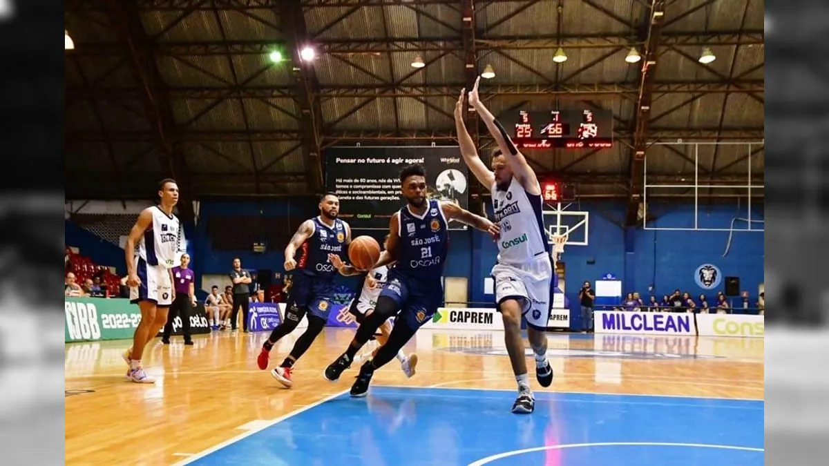 São José estreia nos playoffs do NBB no Teatrão