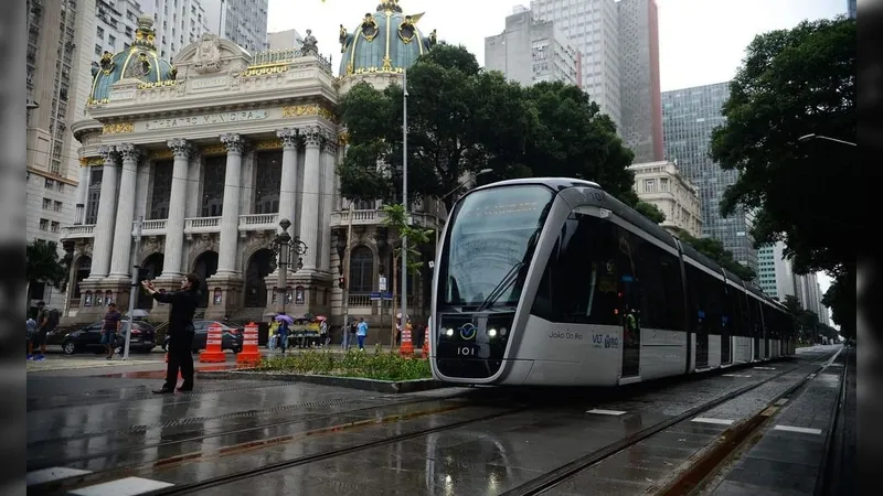 Linhas 1, 2 e 3 do VLT Carioca vão funcionar normalmente durante o feriado