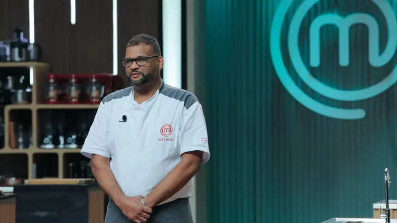 Wilson, do MasterChef, passa por cirurgia após ser picado por aranha-marrom