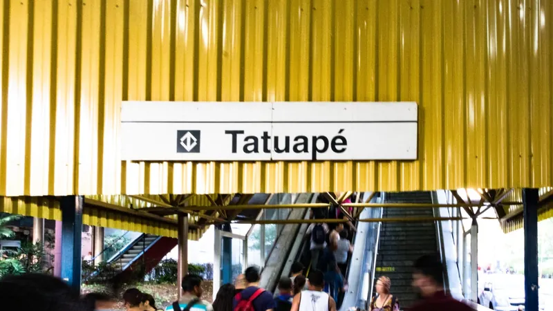 SP: Operação prende traficantes que vendiam drogas na estação Tatuapé do Metrô