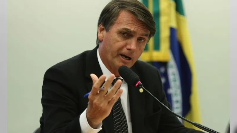 Bolsonaro presta depoimento na Polícia Federal sobre atos de 8 de janeiro