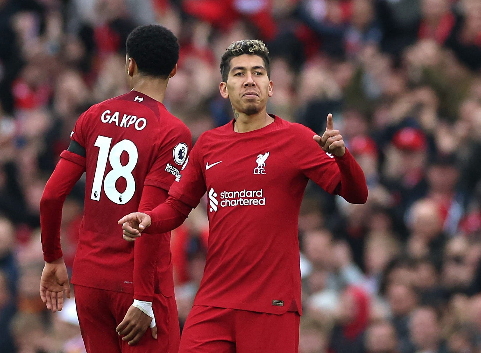 Liverpool anuncia saída de Firmino e mais três jogadores