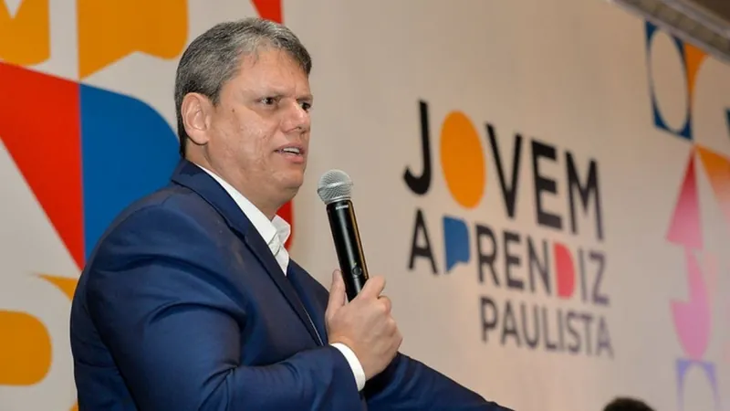 Governo de SP lança ‘Jovem Aprendiz Paulista’ para jovens de 14 a 18 anos