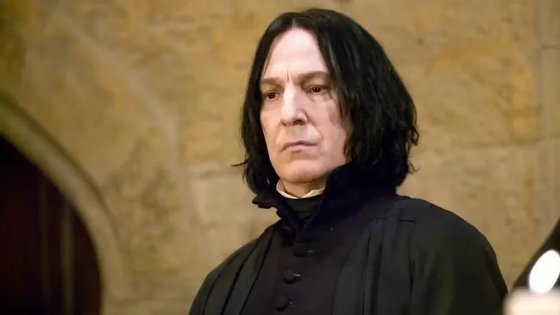 Google homenageia Alan Rickman, ator que fez Snape em Harry Potter