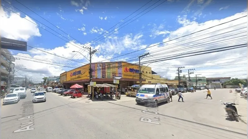 Dois idosos são atropelados por ônibus no mesmo local, em Belford Roxo