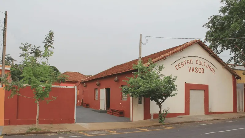 Centro Cultural Vasco celebra 12 anos com festa e atrações musicais