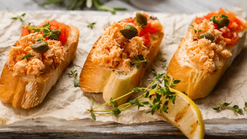 Almoço de última hora: aprenda a fazer salada de bacalhau para o Dia das Mães