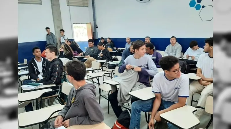 Fundhas tem mais 2.100 vagas em cursos gratuitos no Cephas em São José