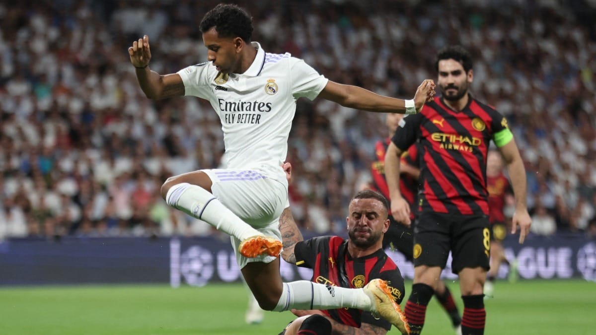 Man City 🆚 Real Madrid  Jogo épico no Etihad deixa tudo em