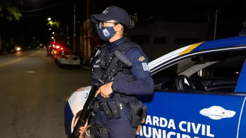 GCM captura trio que roubou família na região norte de São José dos Campos