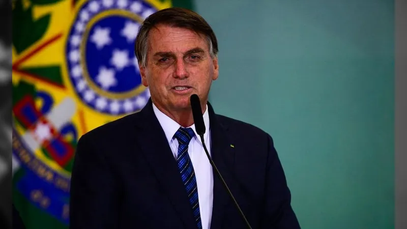 Ex-presidente Jair Bolsonaro passa por exames em hospital de São Paulo