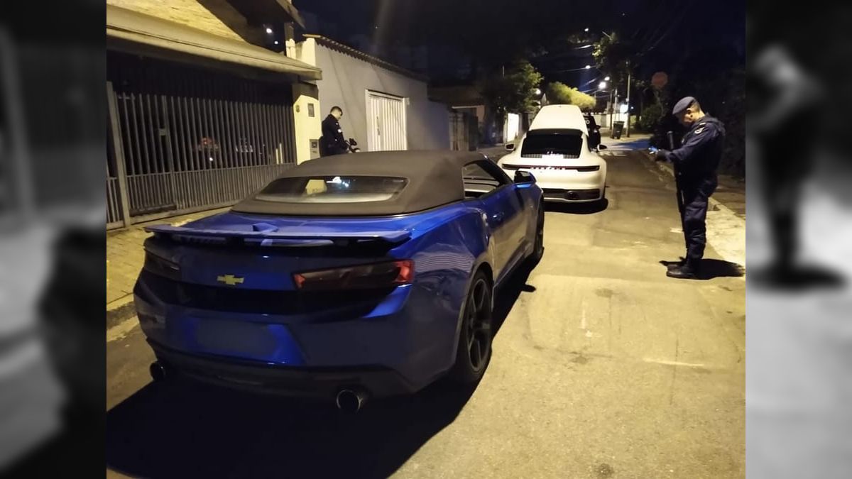 Guarda Civil interrompe aglomeração e racha de carros em Minas Gerais