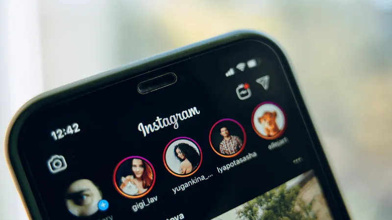 Fim dos filtros no Instagram? Decisão da Meta encerra efeitos de embelezamento a partir de hoje