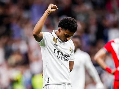 Rodrygo pode trocar Real Madrid por Liverpool para substituir Salah