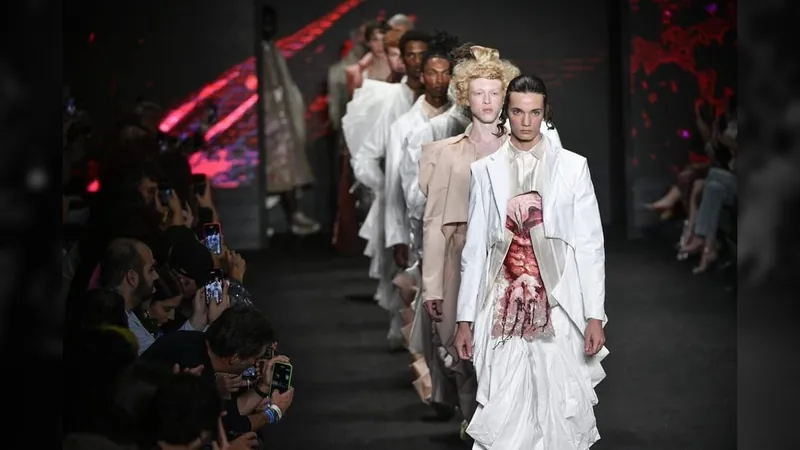 São Paulo Fashion Week inicia fase principal de desfiles nesta quinta (25)