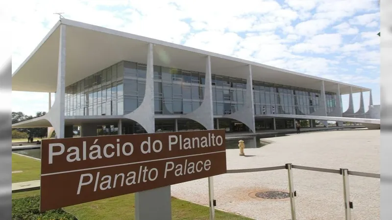 Após derrotas, Planalto inicia a semana tentando conter mudanças em ministérios