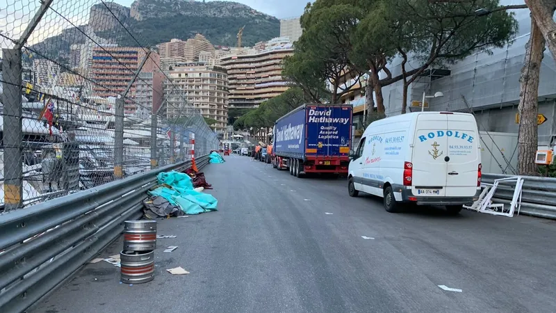 Como ficam as ruas de Monte Carlo no dia seguinte ao GP de Mônaco? Confira