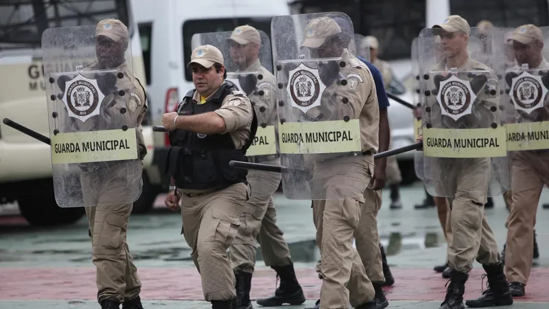 Câmara decide sobre regime de trabalho de guardas municipais nesta terça