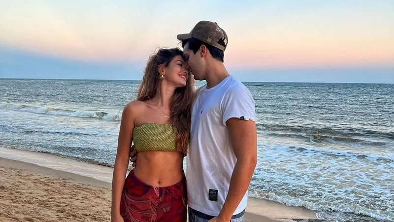 Luan Santana e Izabela Cunha