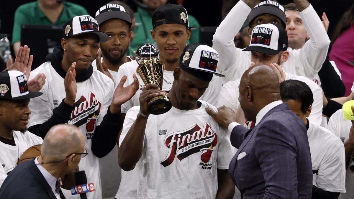 Em jogo eletrizante, Miami Heat vence Nuggets em Denver e empata série das  Finais da NBA
