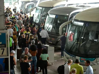 Rodoviária do Rio espera quase 200 mil passageiros no feriadão de Semana Santa