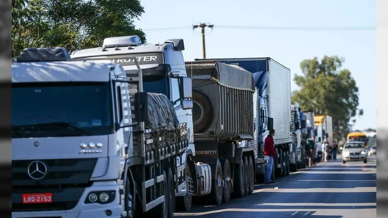 CGU aponta pagamento indevido de quase R$ 2 bi a taxistas e caminhoneiros