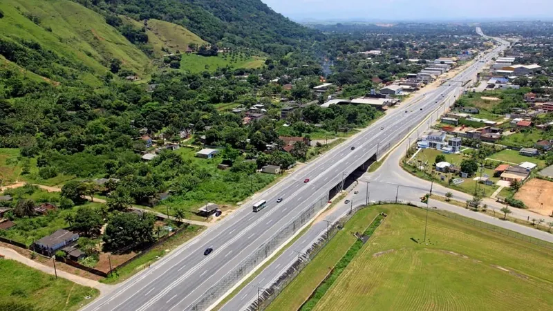 Durante feriado, mais de 1.200 atendimentos são realizados na BR-101