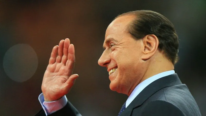 Clubes italianos se despedem de Berlusconi: “Esporte perde um grande inovador”