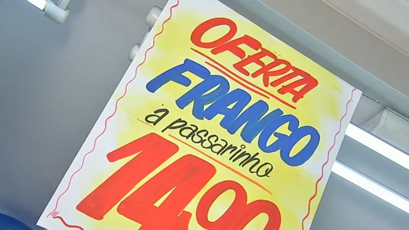 Depois de dois anos de alta, carne de frango volta a registrar queda nos preços