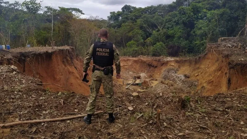 Alerta de garimpo ilegal em Terra Yanomami zera pela 1ª vez desde 2020, diz PF