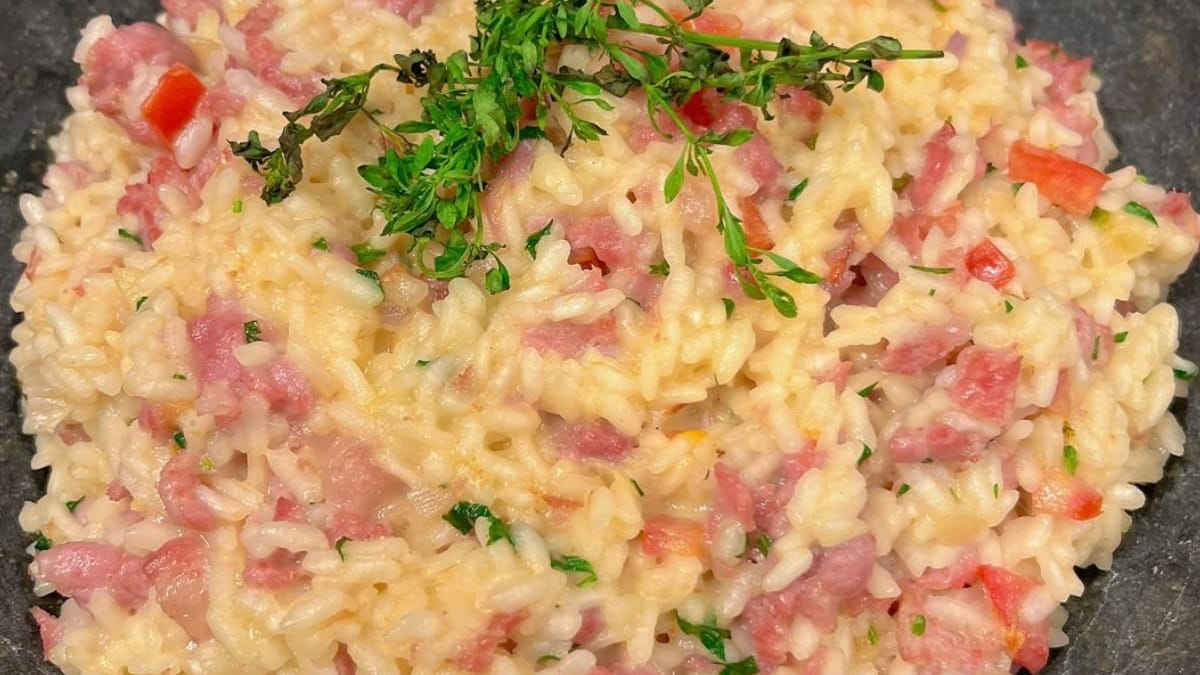 Arroz cremoso com linguiça | Band Receitas