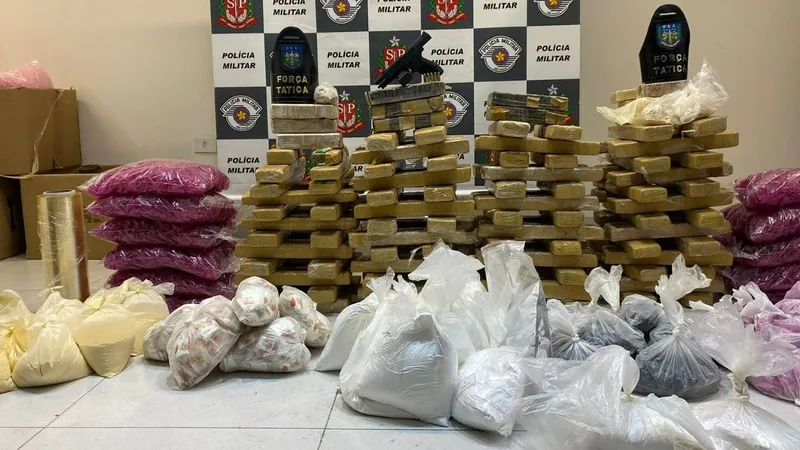 Polícia descobre casa com mais de 197kg de drogas em Taubaté