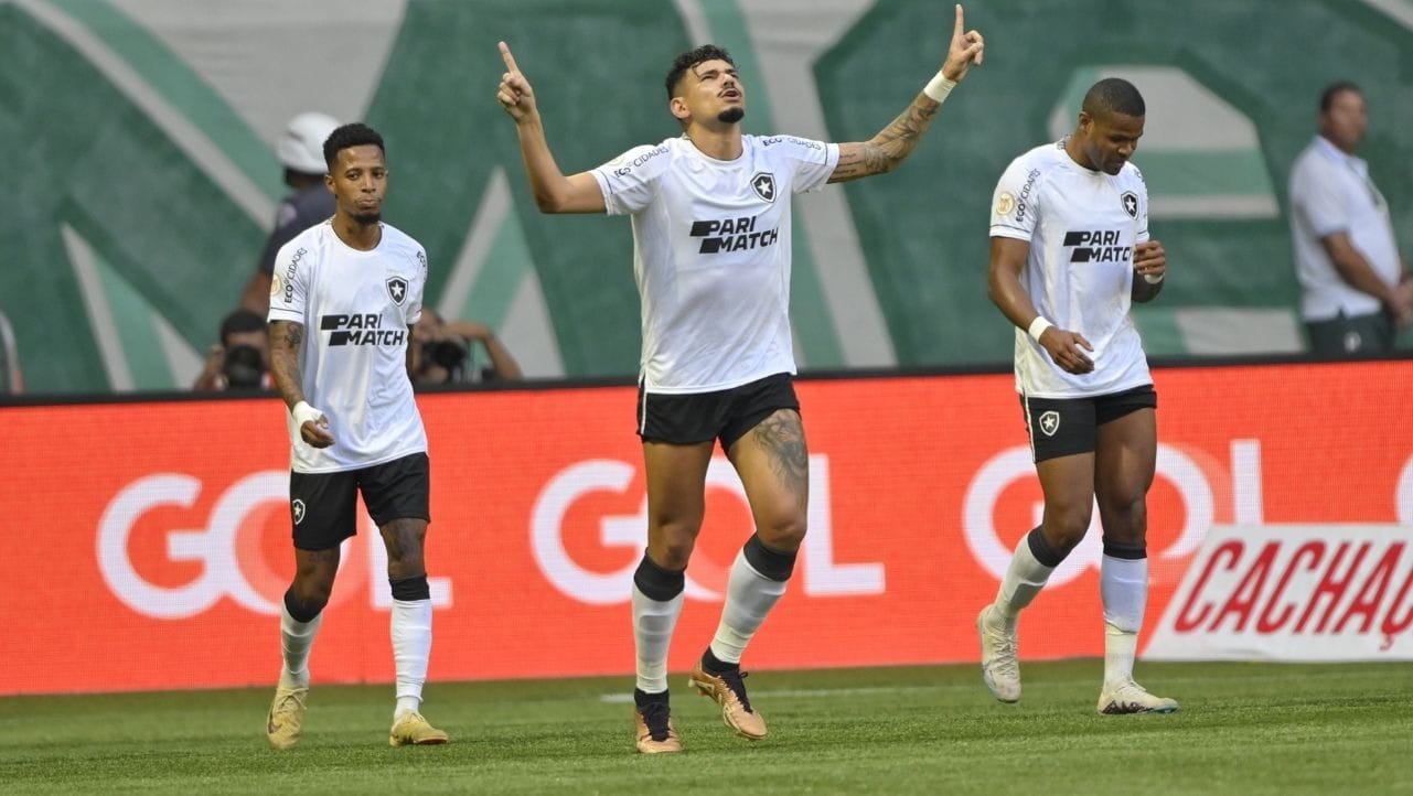 Palmeiras vira jogo espetacular contra o Botafogo; veja resultado