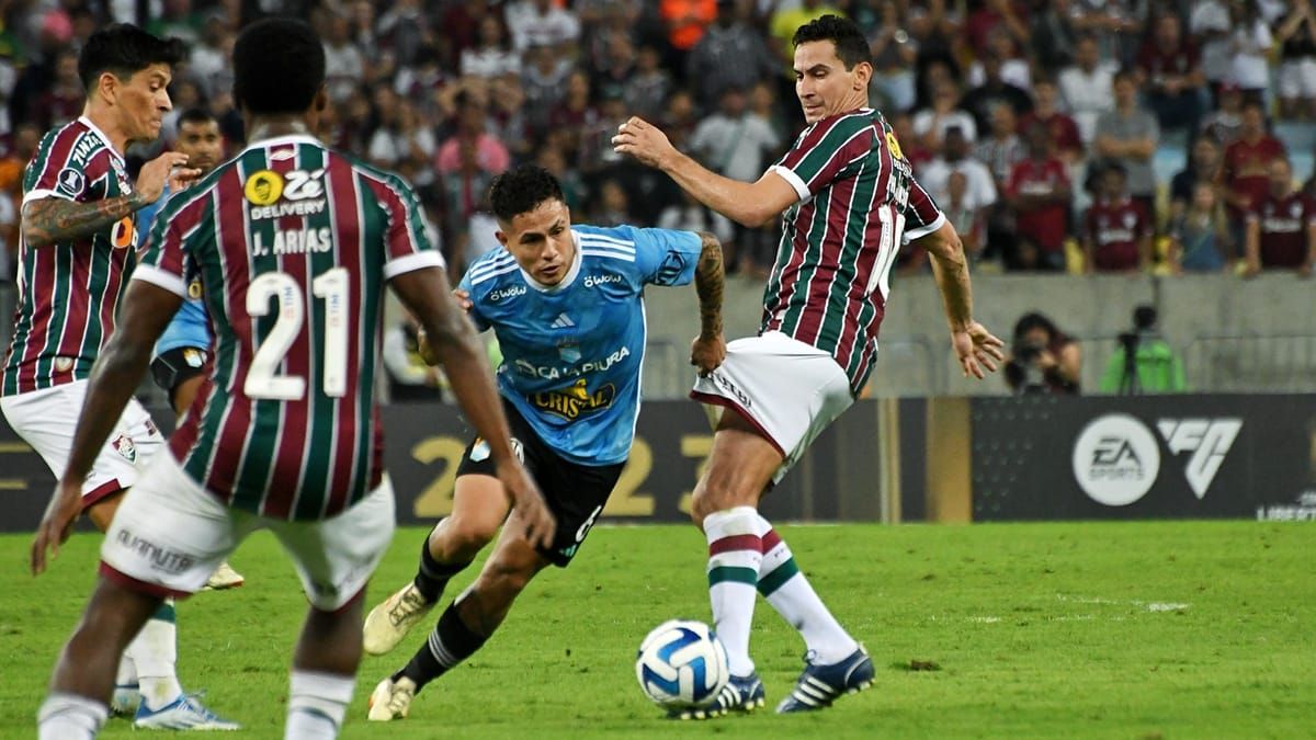 Sporting Cristal 1 x 3 Fluminense