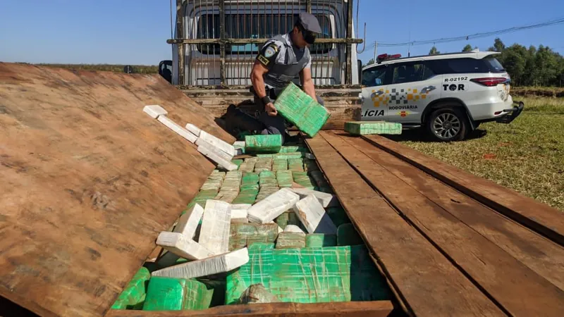 O motorista foi preso por tráfico de drogas