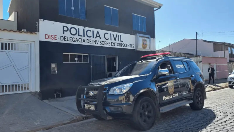 Operação policial contra tráfico de drogas prende sete pessoas no Vale