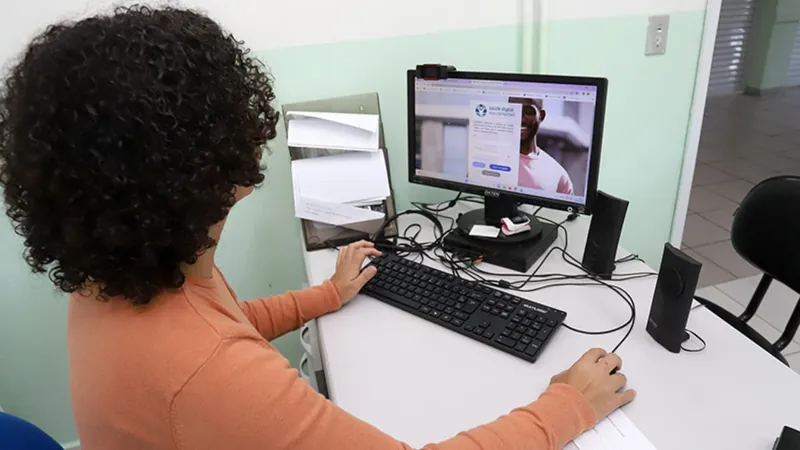 Teleconsulta: mais de 98% dos pacientes atendidos online não precisaram ir à UPA