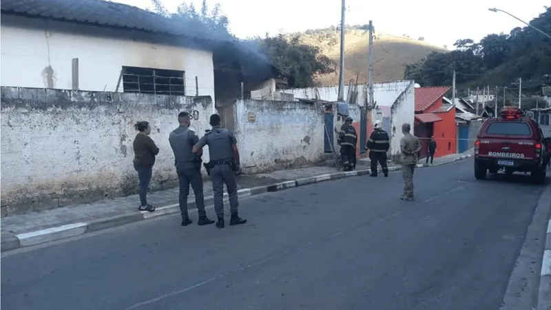 Homem é Preso Por Atear Fogo Em Casa Em Monteiro Lobato 1992