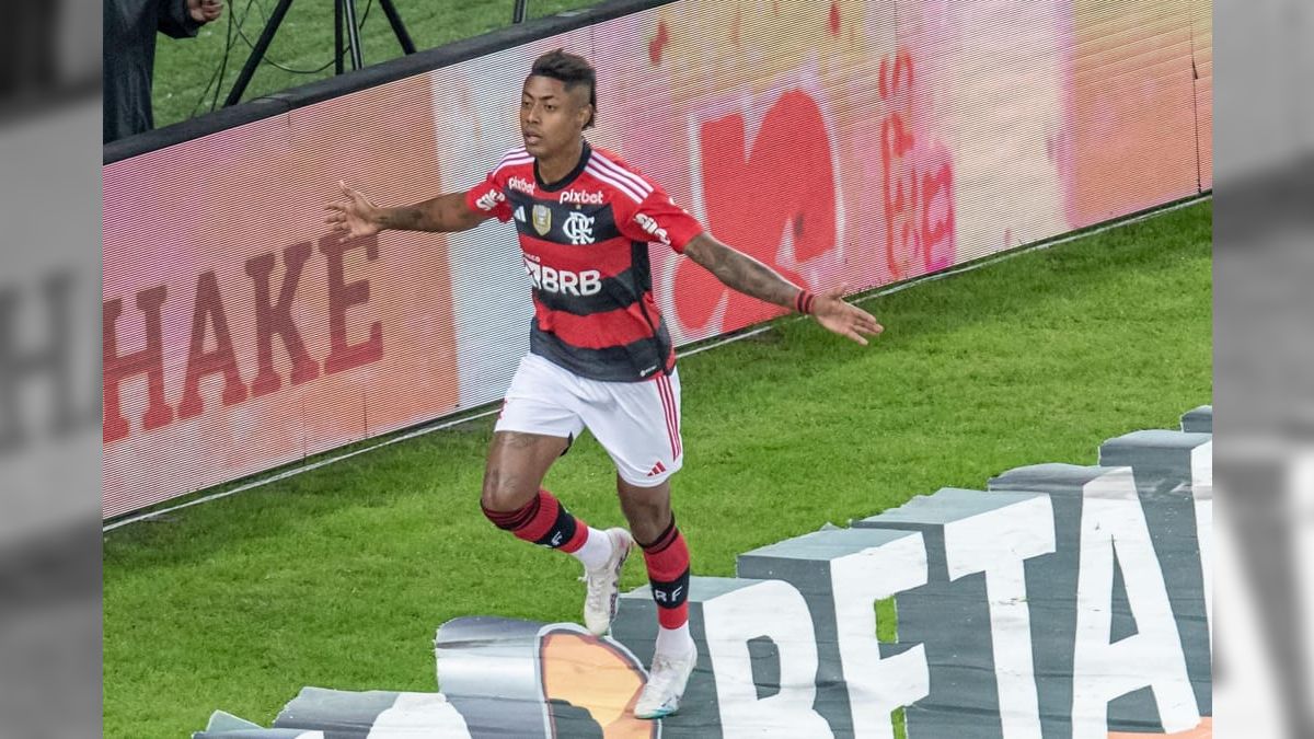 Flamengo 2 x 1 Athletico-PR: gols, melhores momentos e ficha do