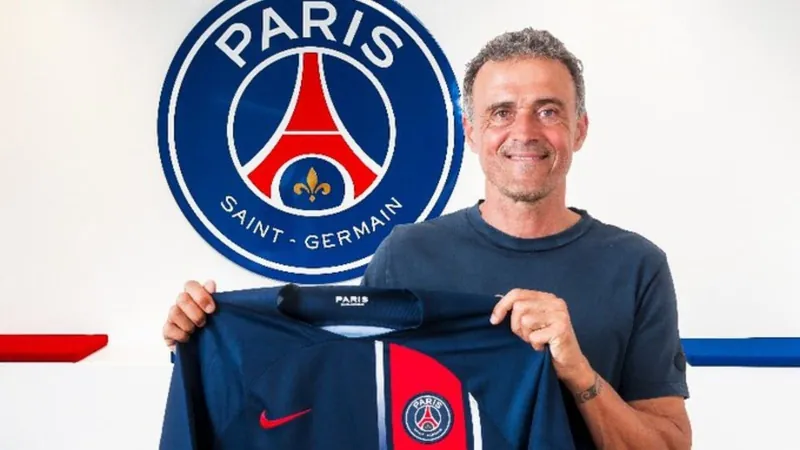 PSG anuncia contratação do técnico espanhol Luis Enrique