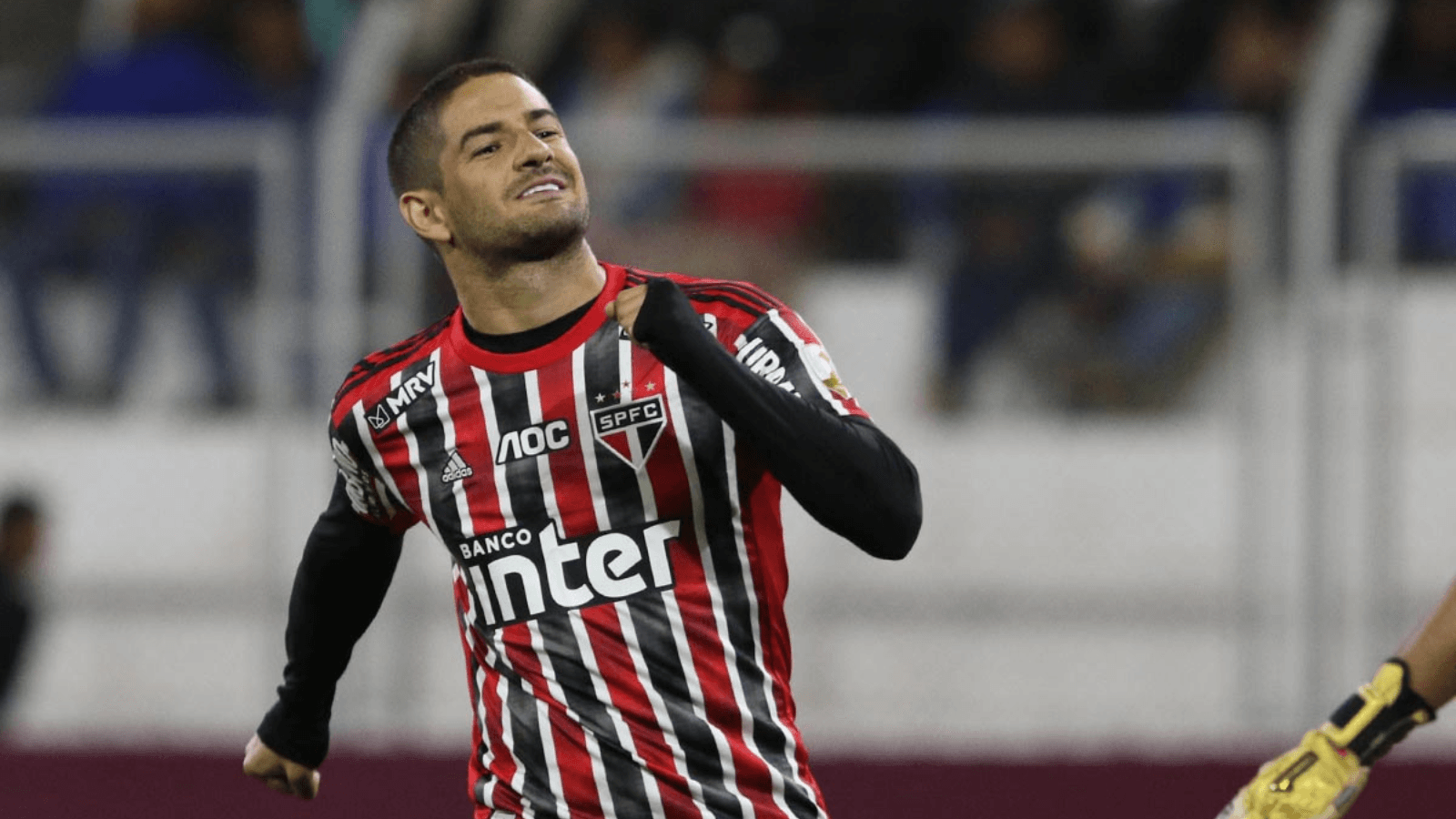 Alexandre Pato quer voltar a ser jogador do São Paulo e aguarda convite da  diretoria Tricolor