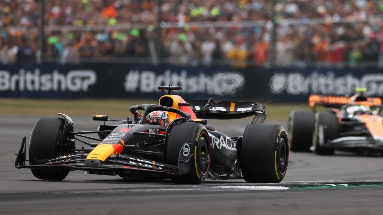 F1: Verstappen e Red Bull mostram dominância no primeiro treino livre do GP  da Inglaterra - Notícia de F1